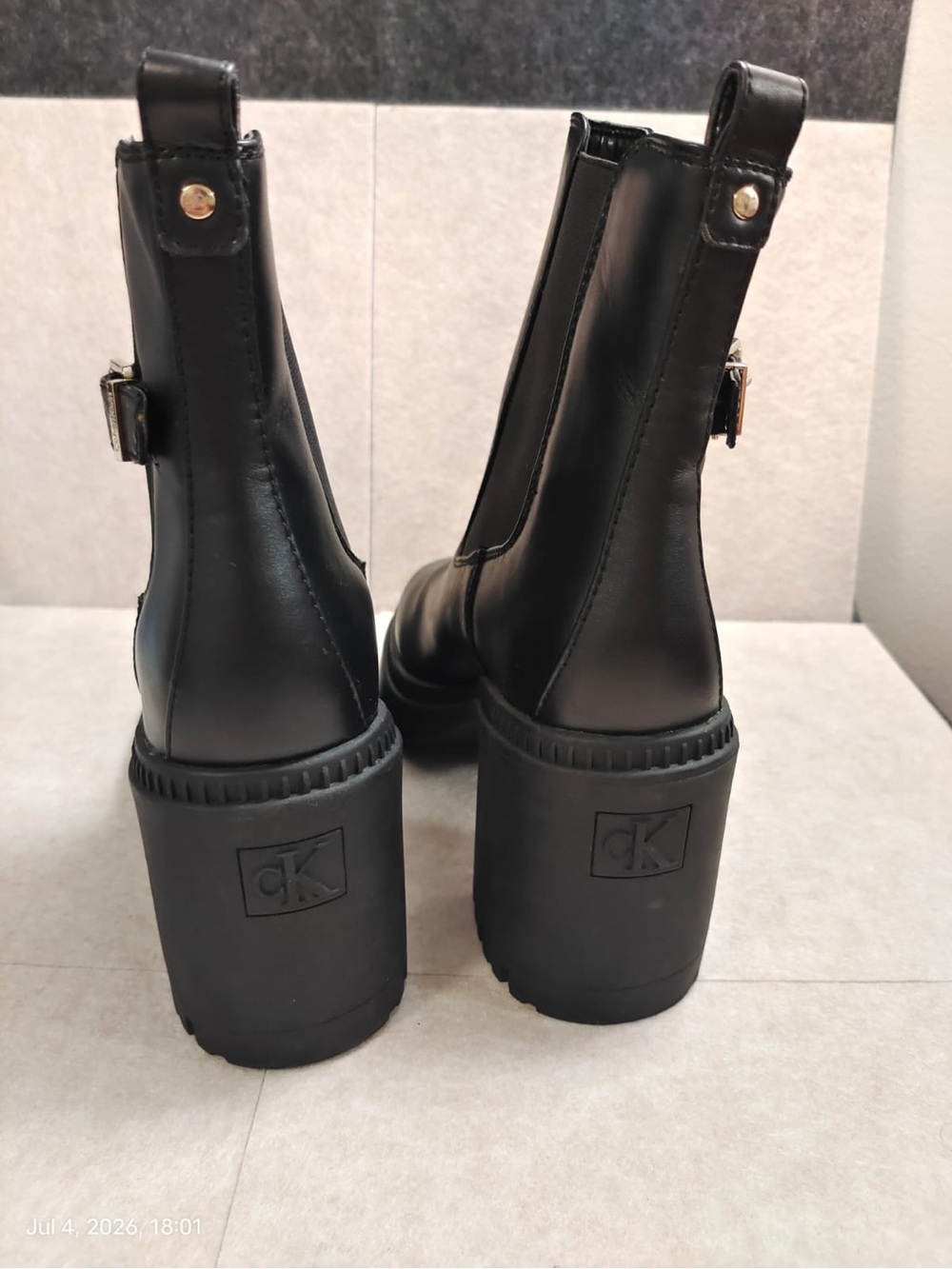 NWOB Calvin Klein Women's Fayth Buckled Block Heel Lug Sole Booties Black Sz11 M - Picture 5 of 8
